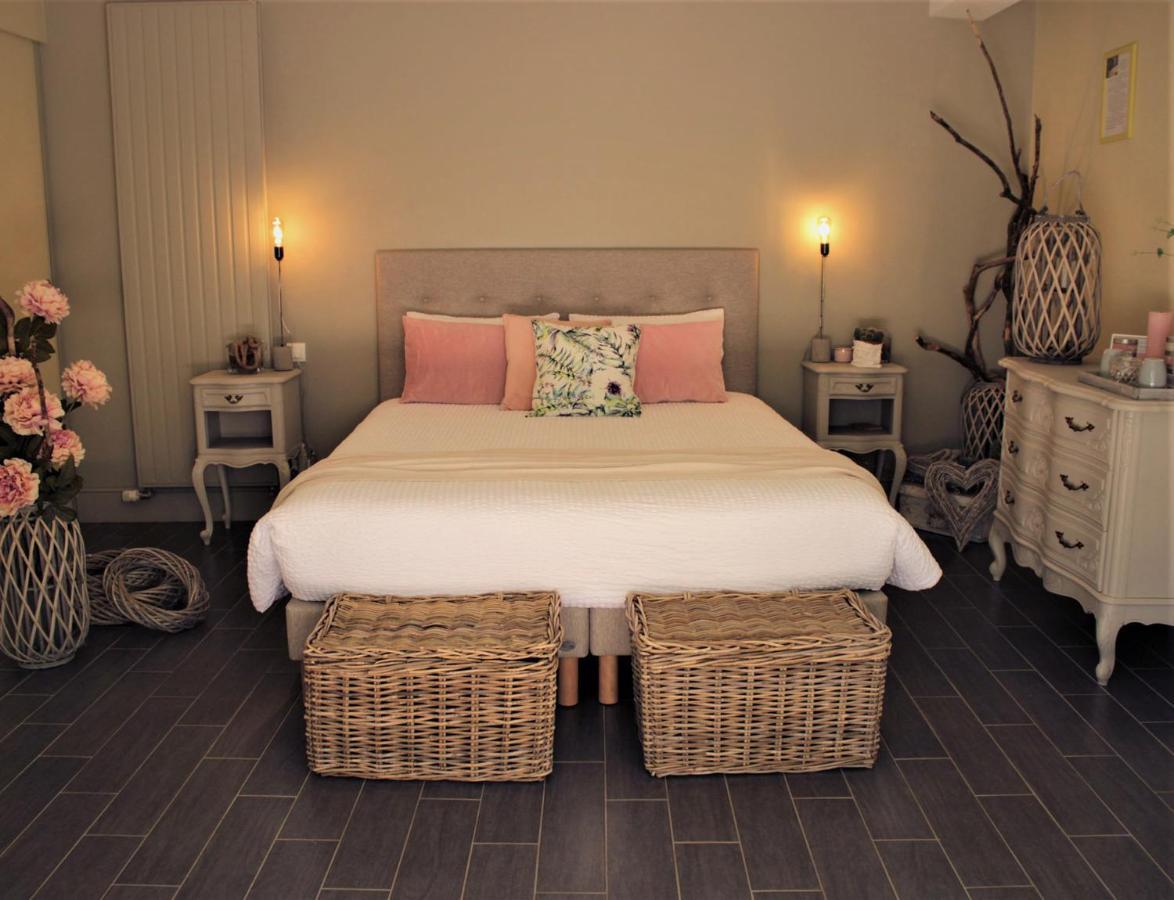 Chambre D'Hotes Les Rives De La Tronne Mer Ngoại thất bức ảnh