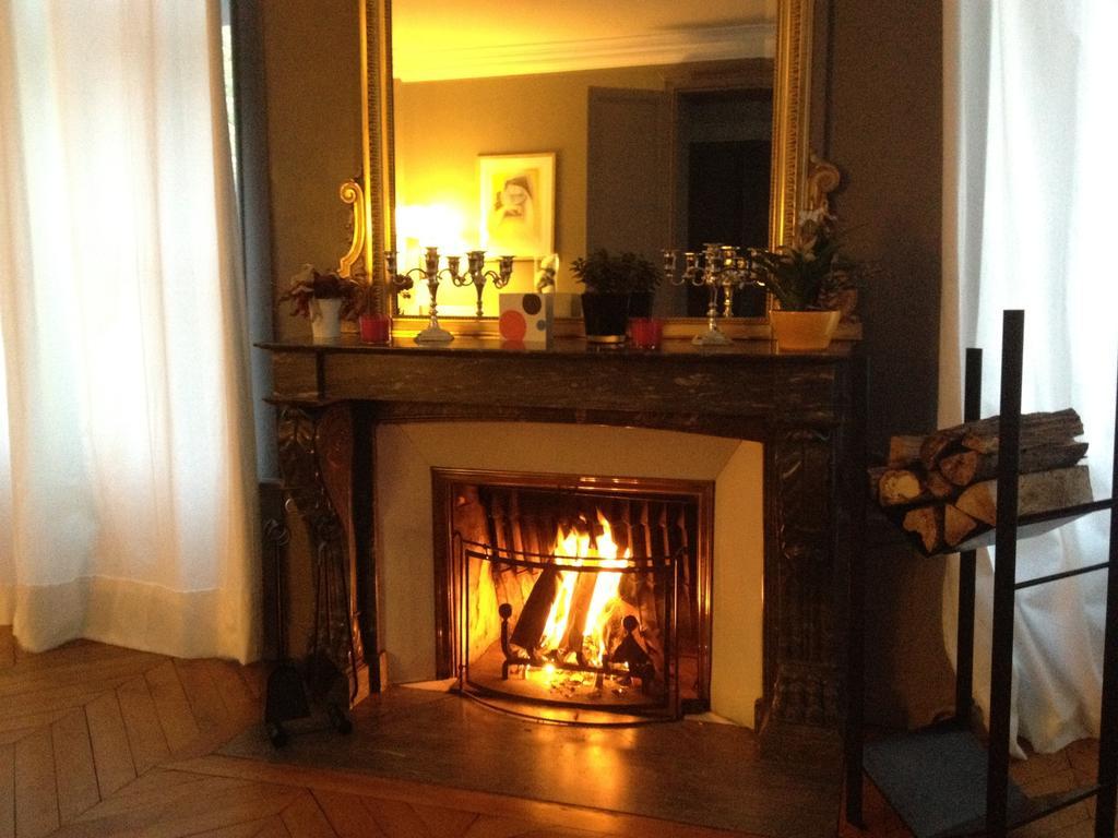 Chambre D'Hotes Les Rives De La Tronne Mer Ngoại thất bức ảnh