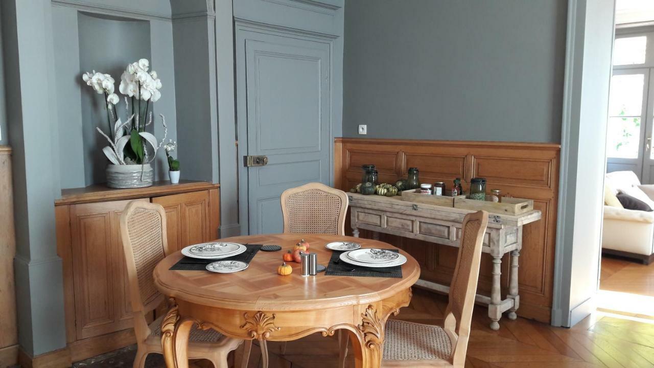Chambre D'Hotes Les Rives De La Tronne Mer Ngoại thất bức ảnh